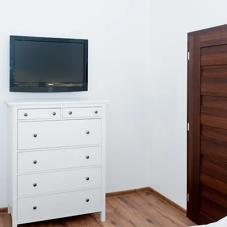 וילה Ladoven Luxusny 124m2 מרטין