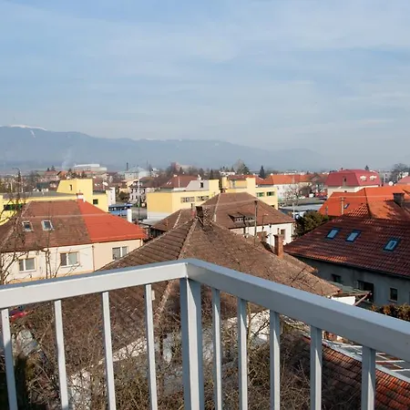 Villa Ladoven Luxusny 124m2 *