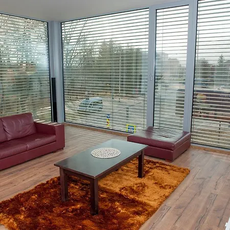 וילה Ladoven Luxusny 124m2