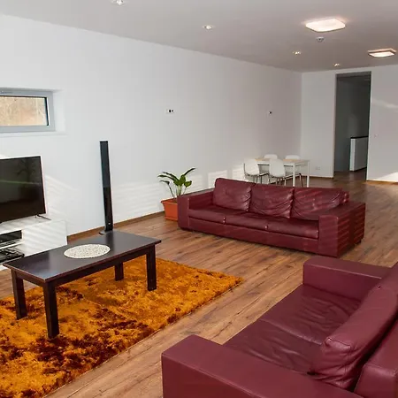Villa Ladoven Luxusny 124m2 Martin